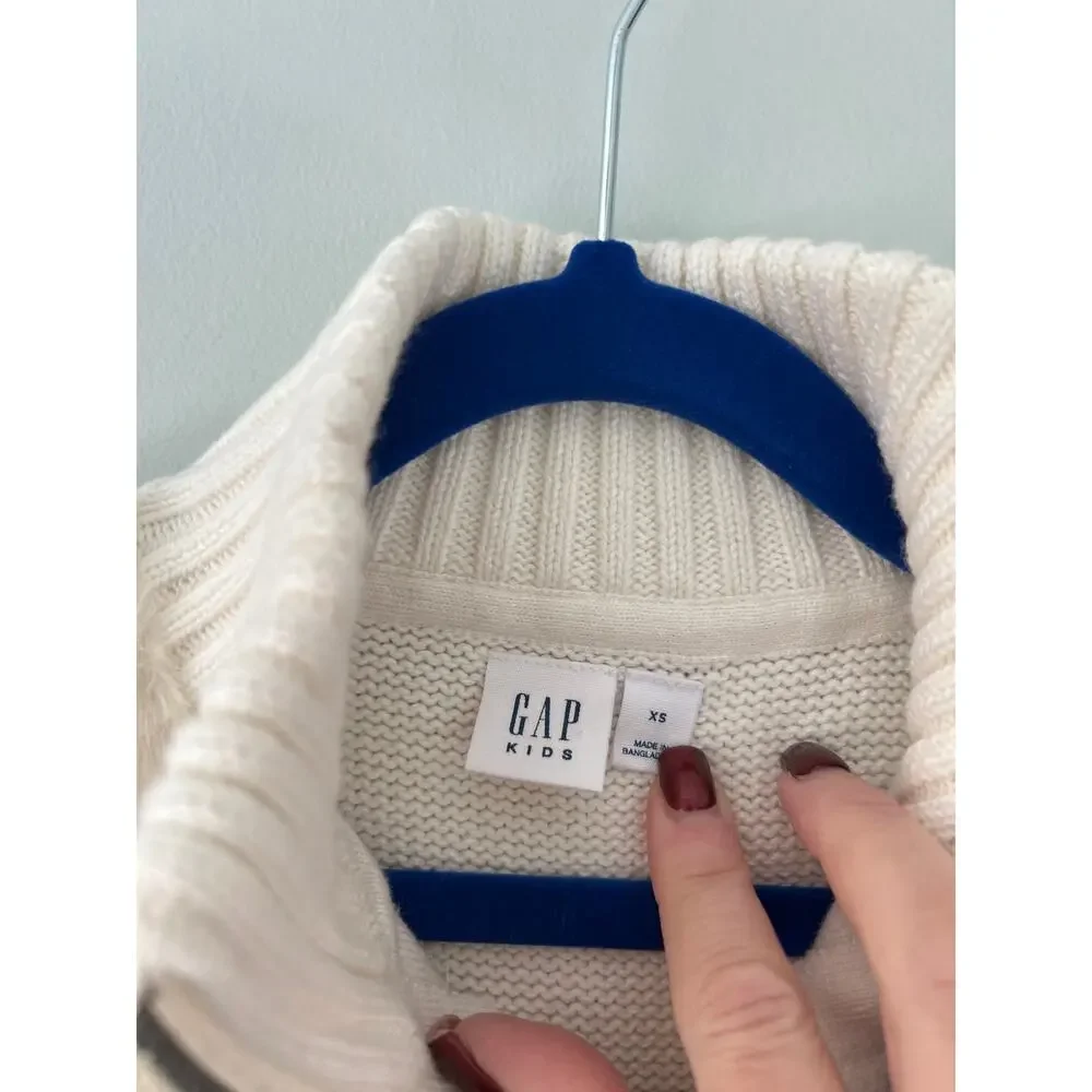 Gap Kids Ivory Faux Fur Vest Extra Small